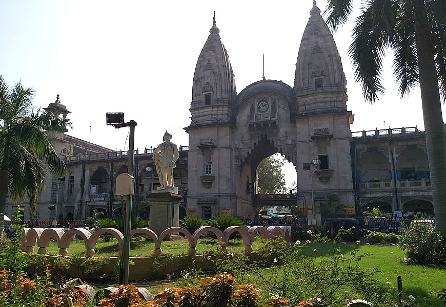 Khanderao Market